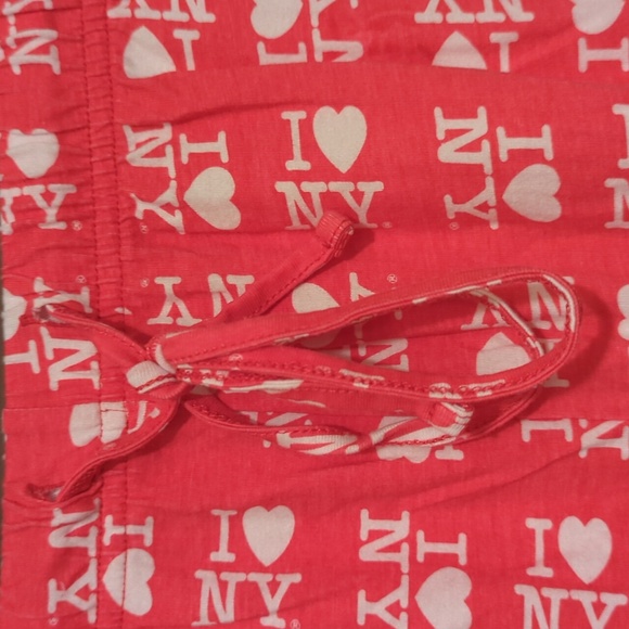 I ❤️ NY pink PJ pants size medium - Picture 4 of 6